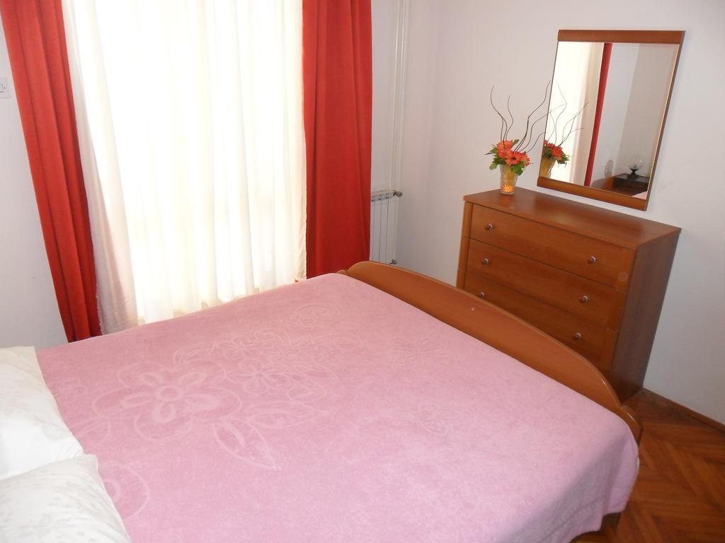 Vile Park Apartments Пореч Екстер'єр фото