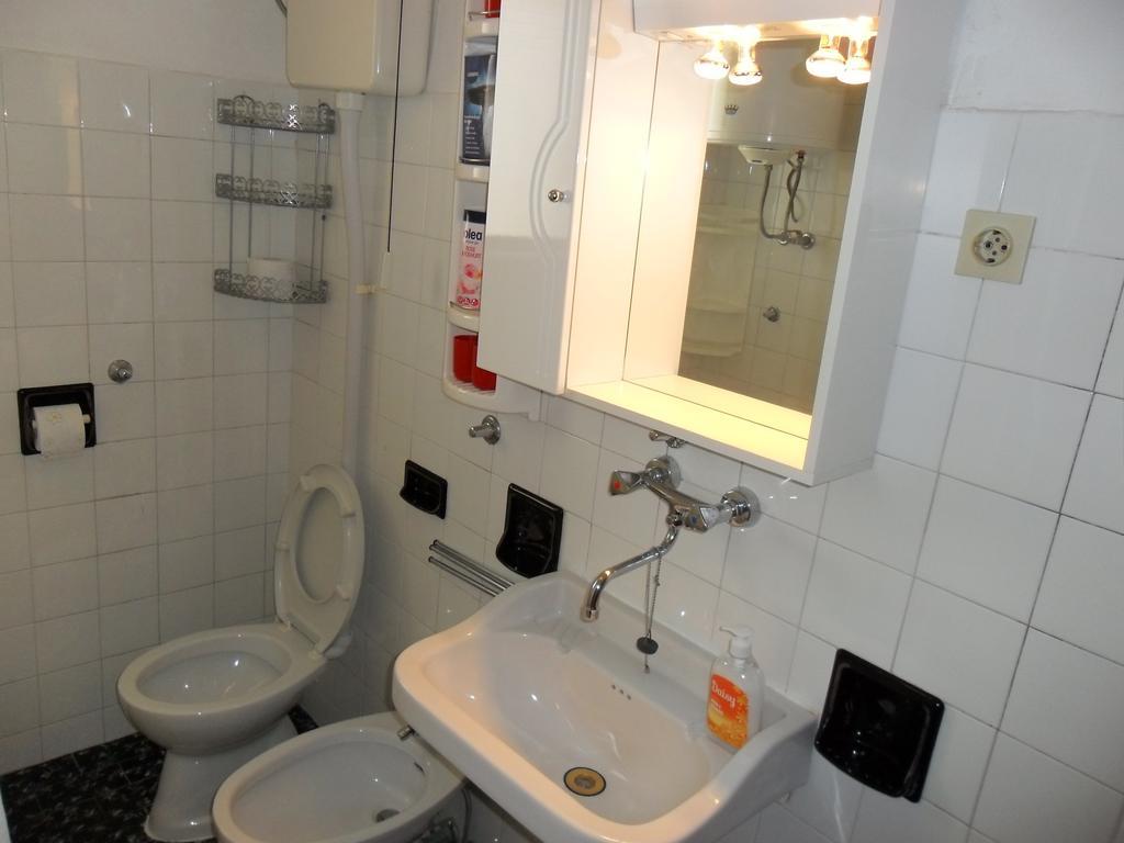 Vile Park Apartments Пореч Екстер'єр фото